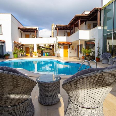 Hotel Pier Bodrum Marina Екстер'єр фото